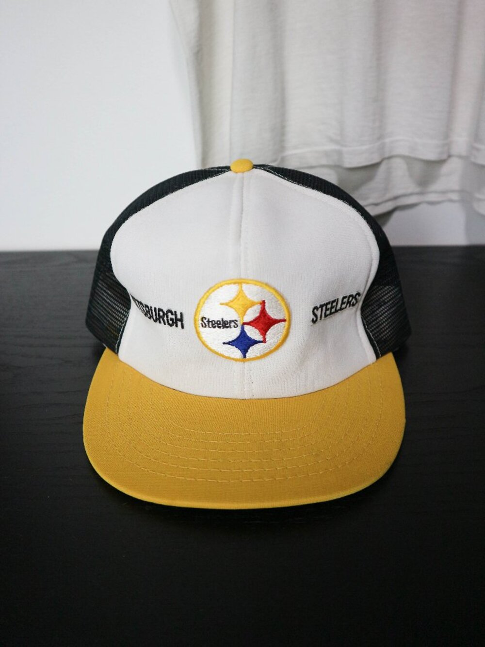 VIntage Pittsburgh Steelers 1990s NFL Snapback Hat Mesh